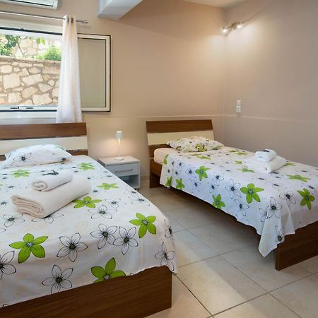 Villa Avgerini Paxos Gáiosz Kültér fotó