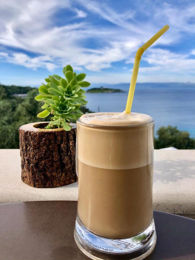 Villa Avgerini Paxos Gáiosz Kültér fotó