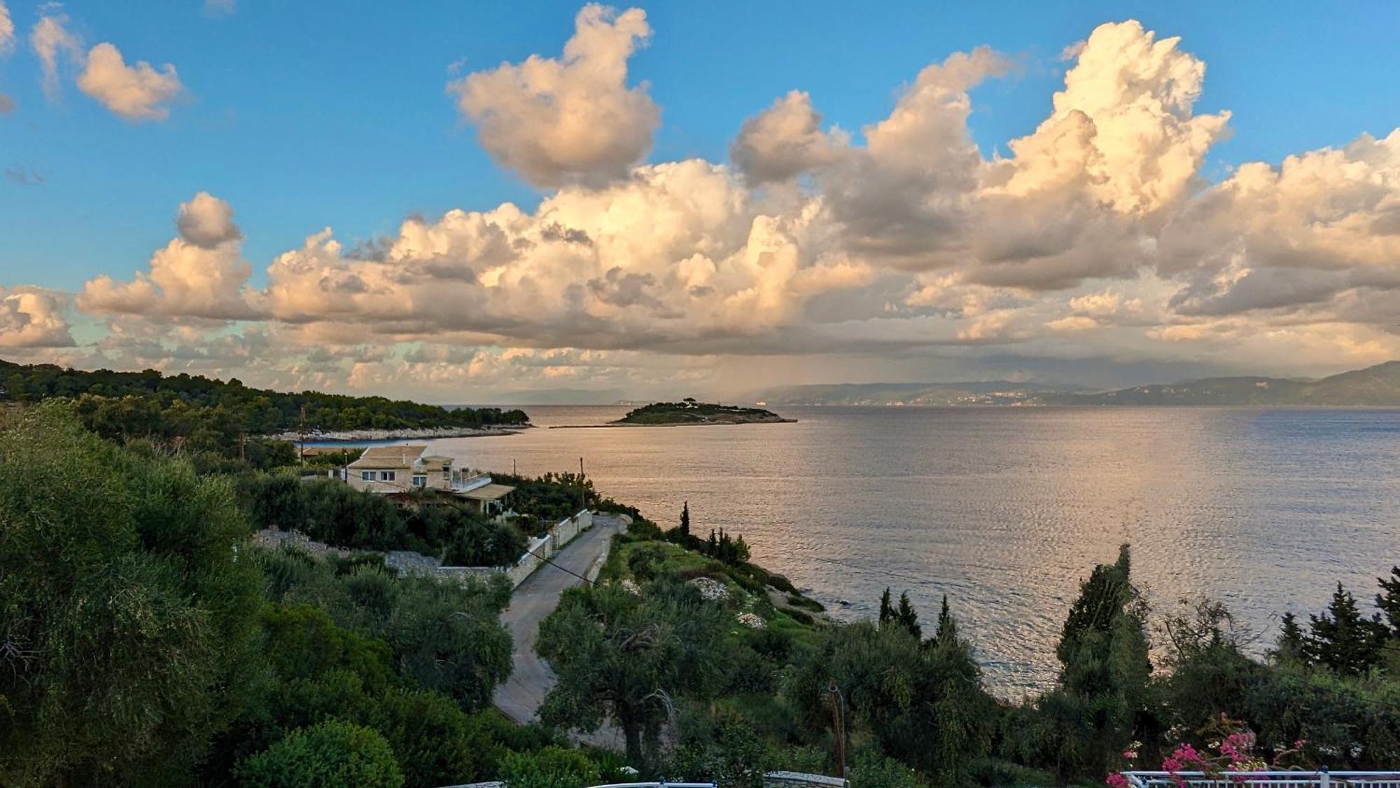 Villa Avgerini Paxos Gáiosz Kültér fotó