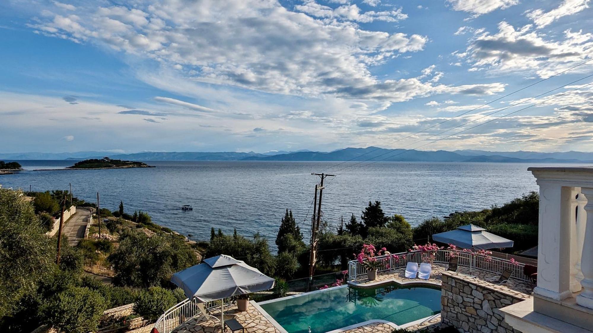 Villa Avgerini Paxos Gáiosz Kültér fotó