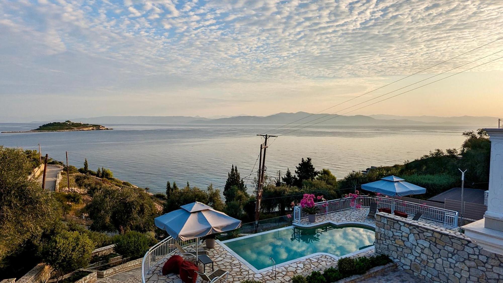 Villa Avgerini Paxos Gáiosz Kültér fotó