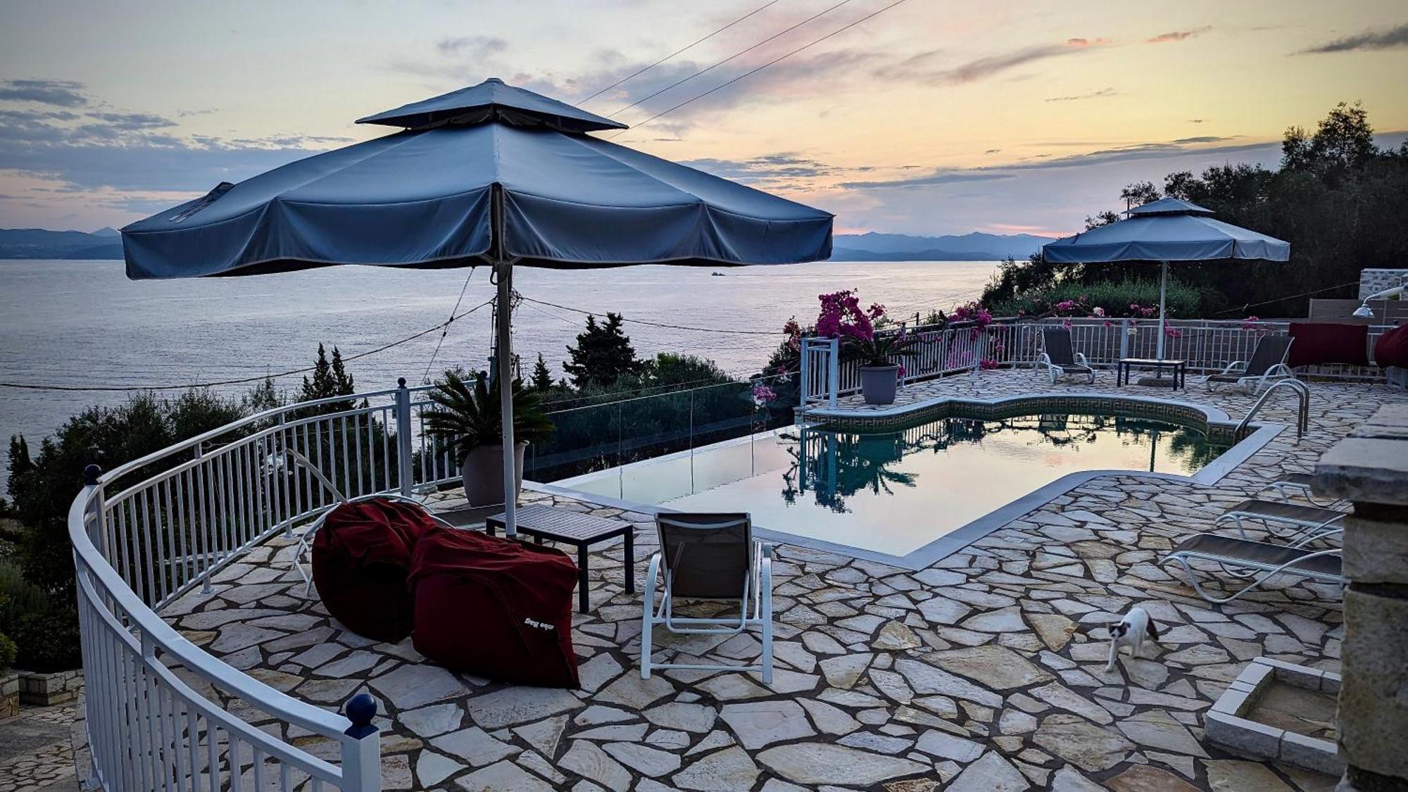 Villa Avgerini Paxos Gáiosz Kültér fotó