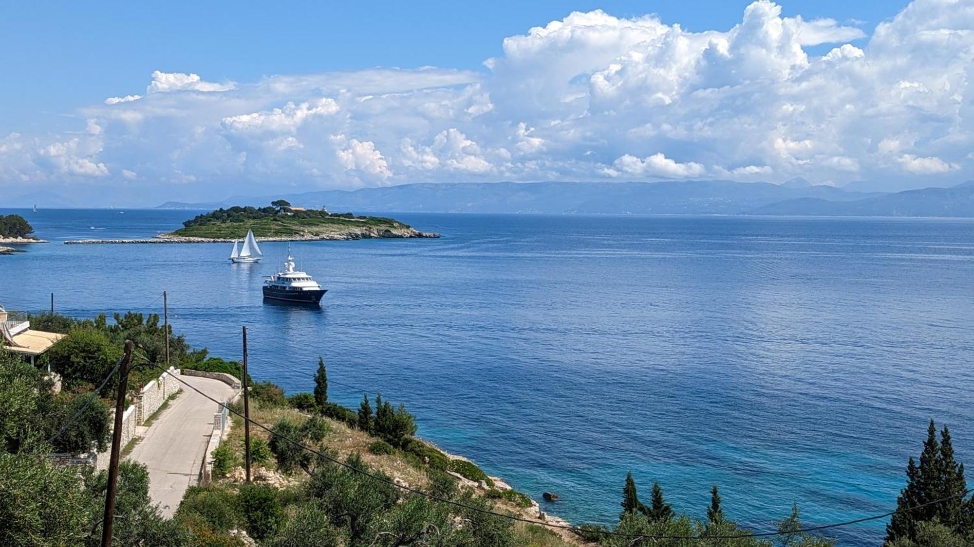 Villa Avgerini Paxos Gáiosz Kültér fotó